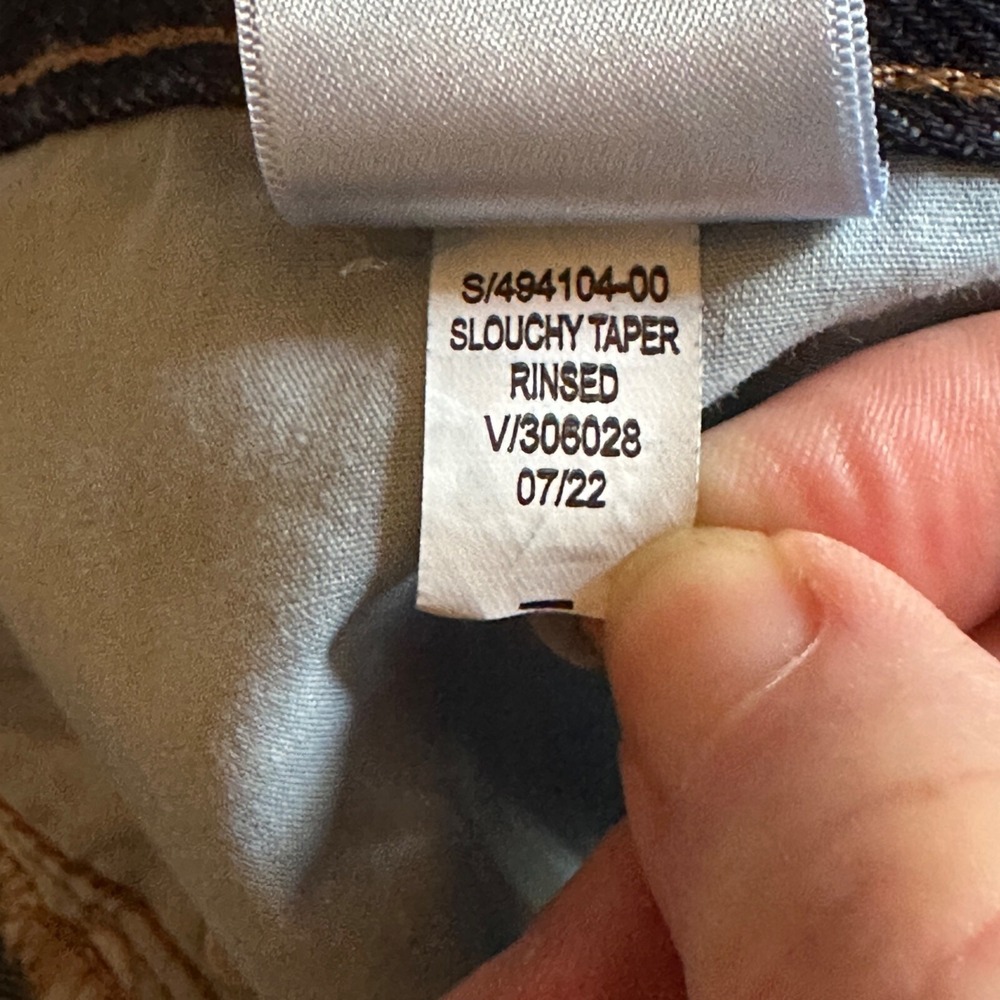 Old Navy Womens High Rise‎ Slouchy Taper Jeans Sz 18 Tall Dark Wash Cotton Denim - Picture 9 of 11